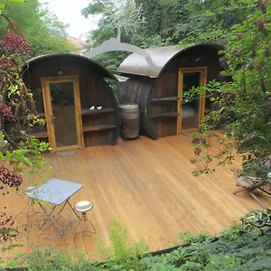 foudres-du-chene-du-py.hotels-rhonealpes.com/